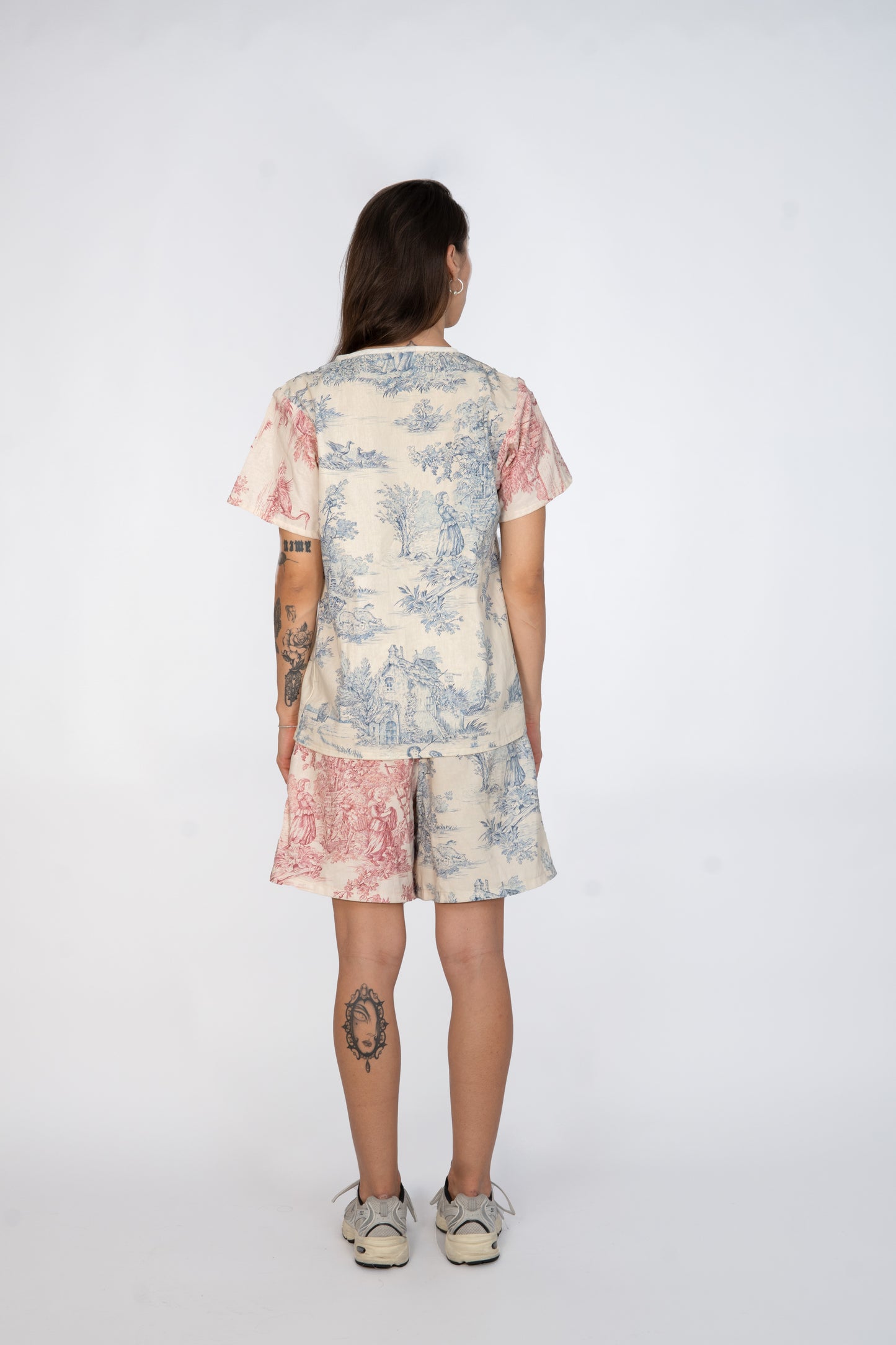 Red/Blue Unisex Le Petit Trianon Shorts