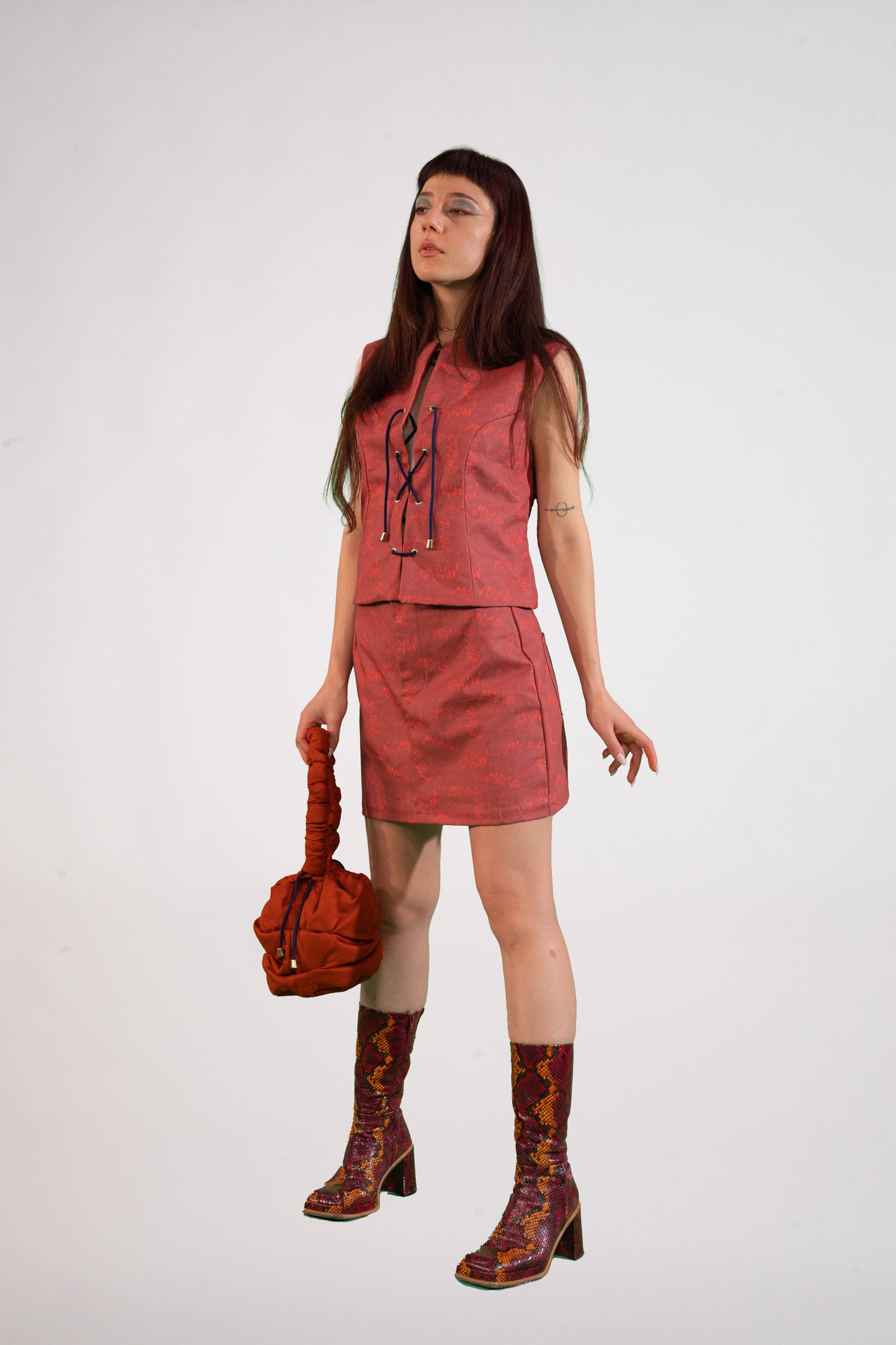 Azizi mini-skirt