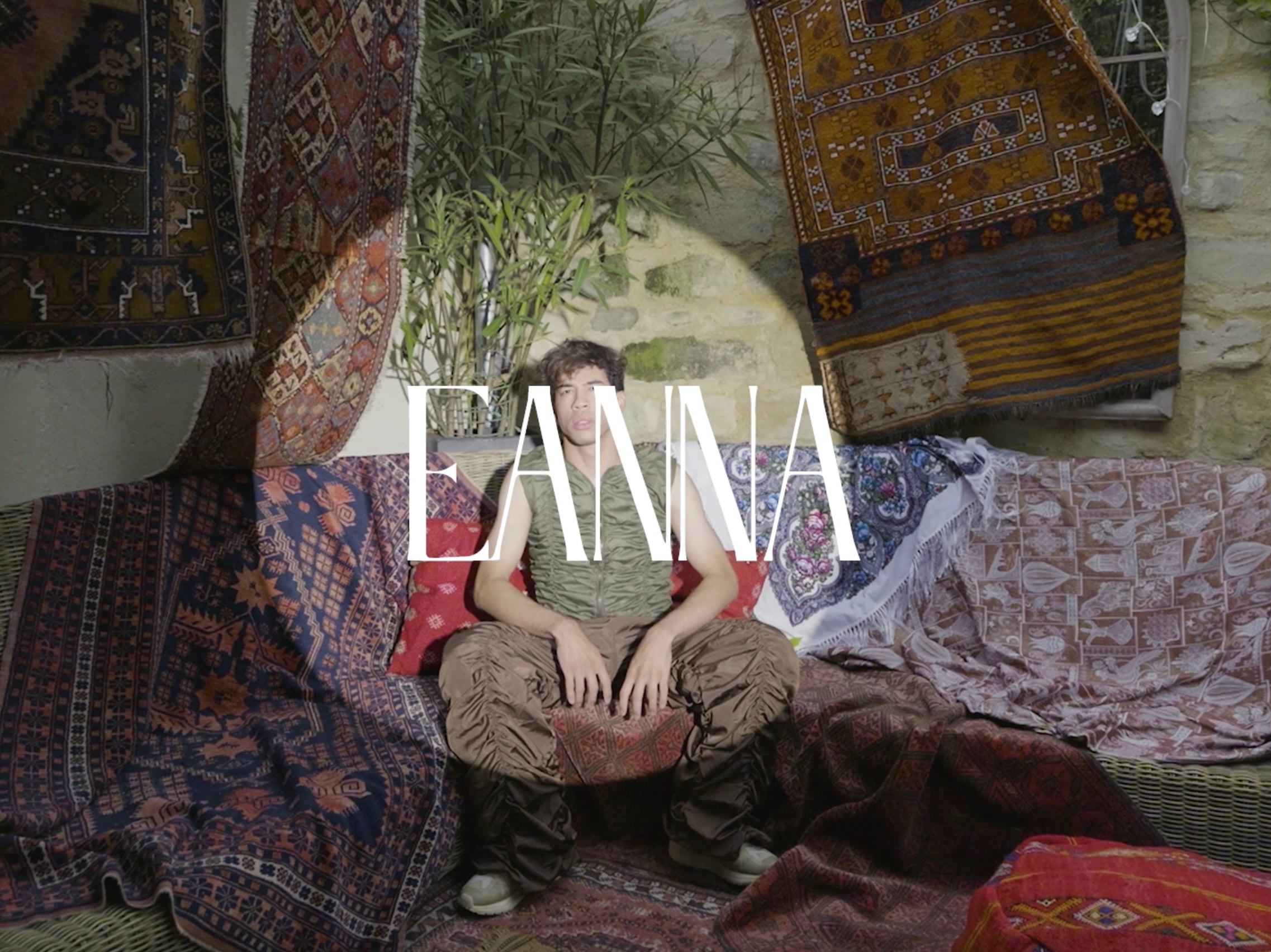 Charger la vidéo : 